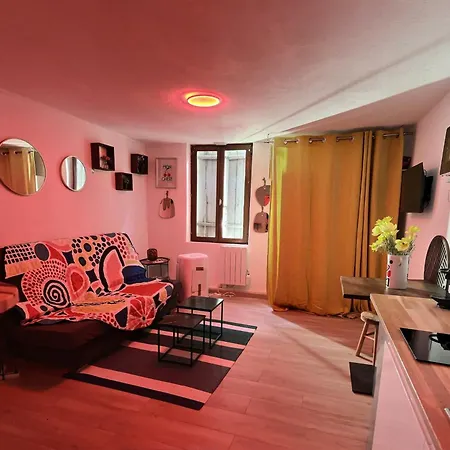 Summer Vibes Centre